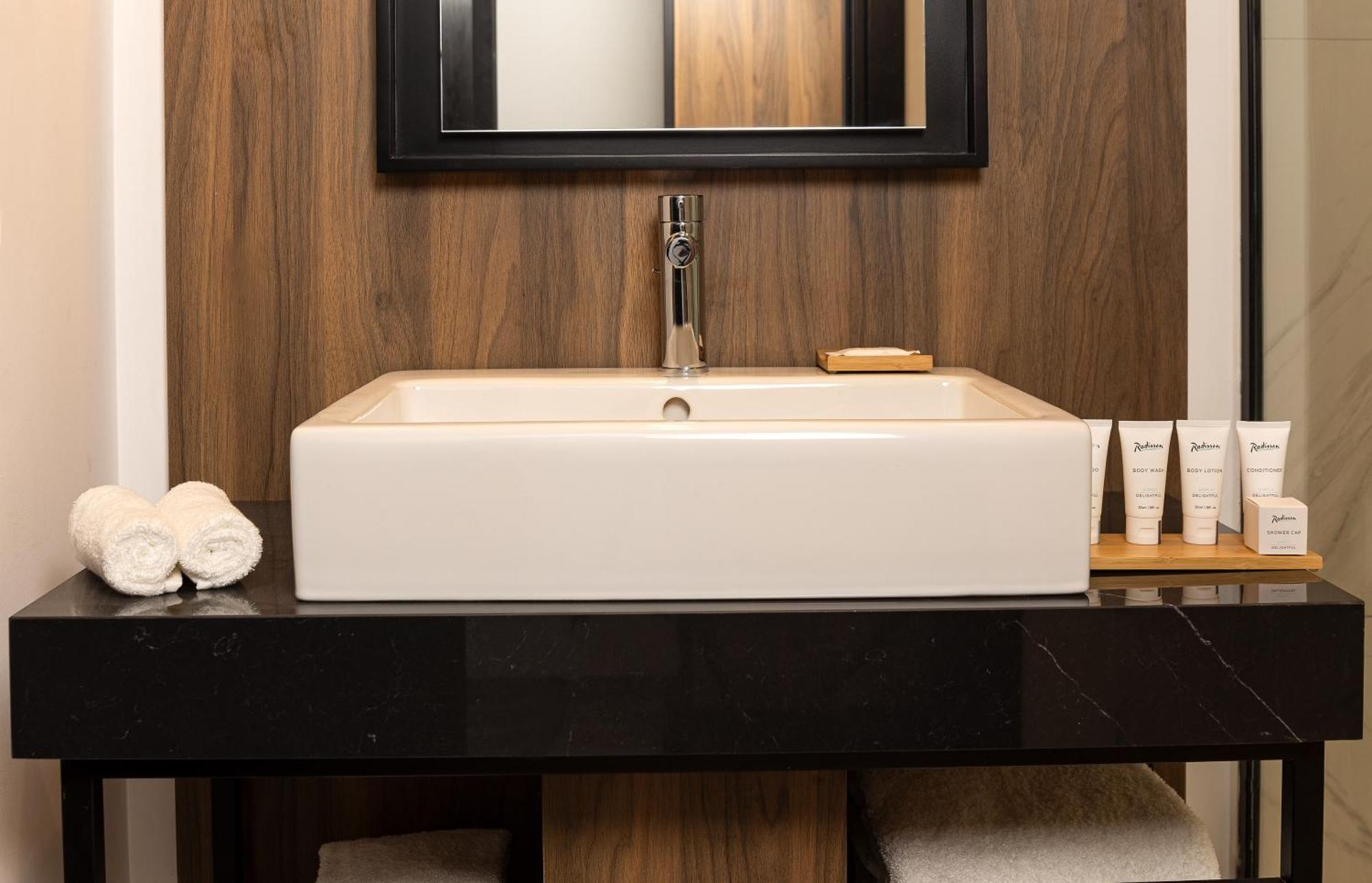 Radisson Hotel Tunis, City Center Kültér fotó